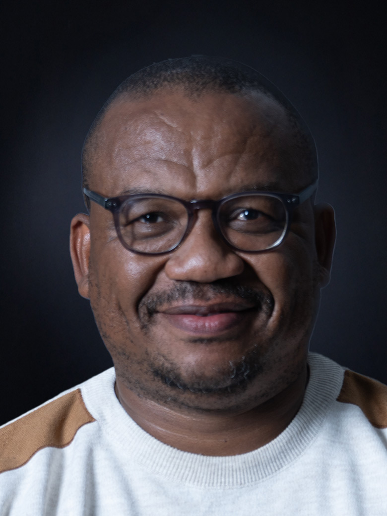 Dr KP Motuku